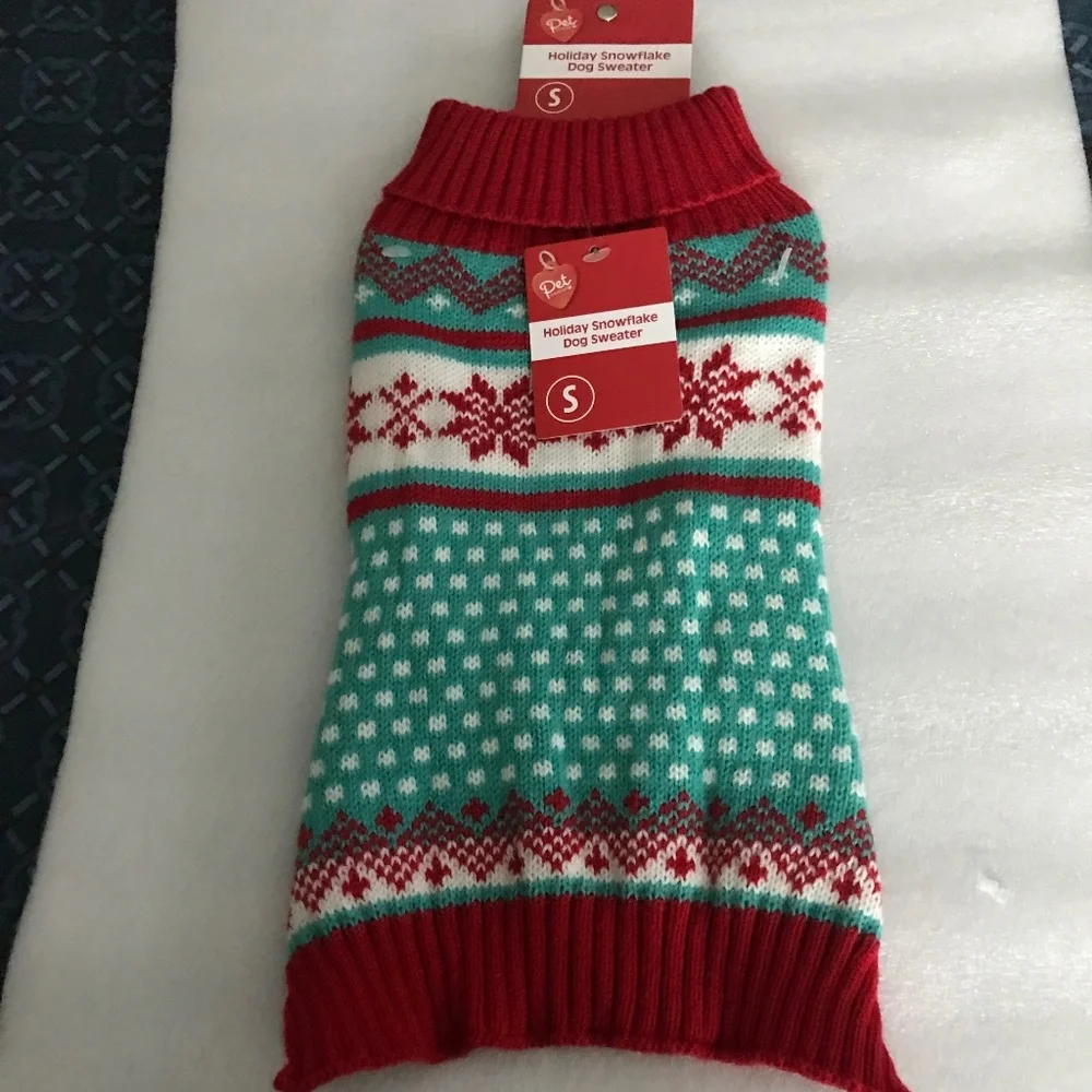 Pet Central Holiday Snowflake Dog Sweater NEW Size S